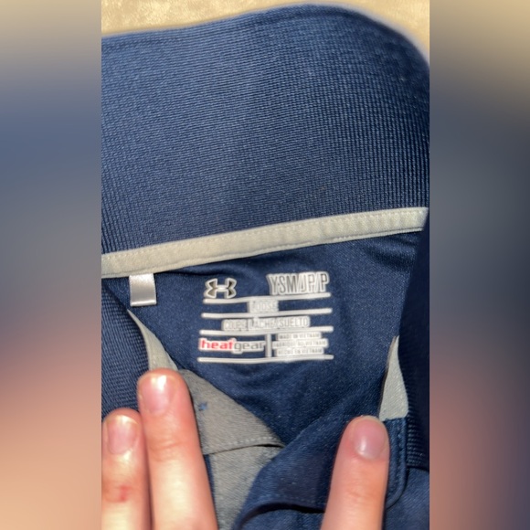 NWOT Under Armour Blue and Gray Button Down Shirt Performance Design - Picture 2 of 3